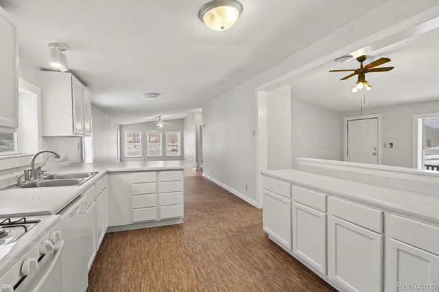 1295 W Cook Road, Mundy Township, MI 48439