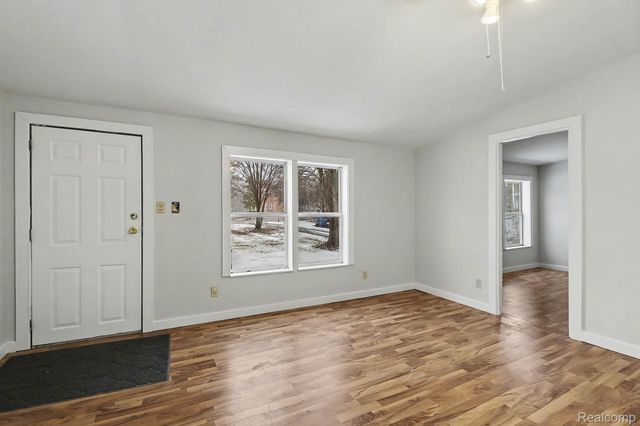 1295 W Cook Road, Mundy Township, MI 48439