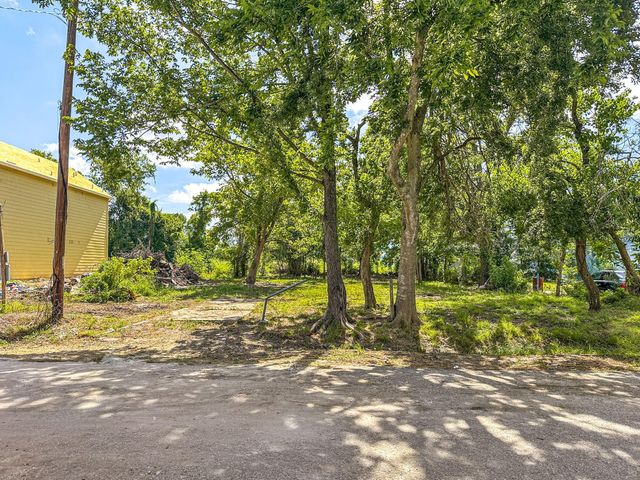5810 Phillips Street, Houston, TX 77091