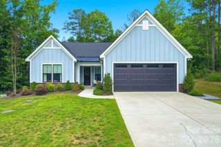 178 Powder Spring Drive, Statesville, NC 28677