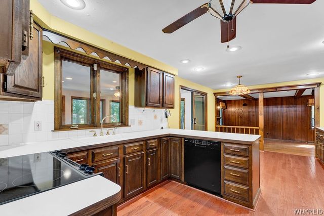 4700 Pine Manor, Clarence, NY 14031
