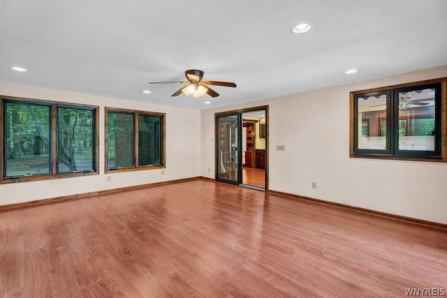 4700 Pine Manor, Clarence, NY 14031