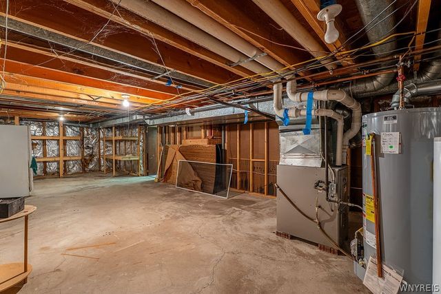 4700 Pine Manor, Clarence, NY 14031