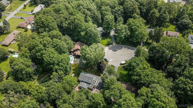 4700 Pine Manor, Clarence, NY 14031