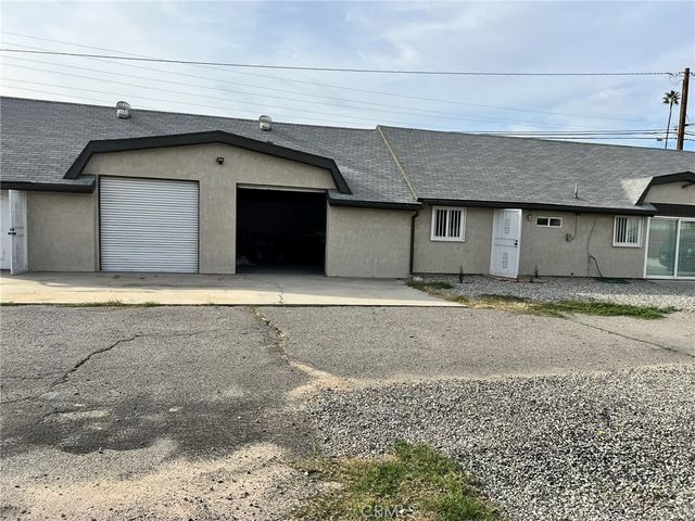 6937 Perris Hill Park Road, San Bernardino, CA 92404