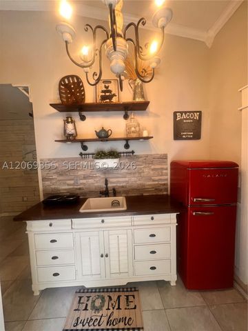 1735 SW 85th Ave 0, Miami, FL 33155