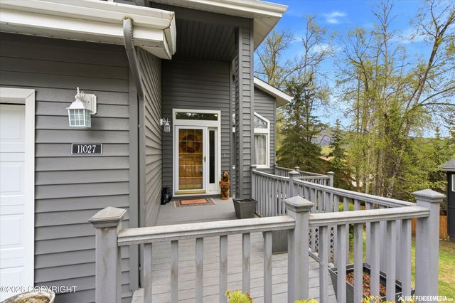 11027 Kaskanak Drive, Eagle River, AK 99577