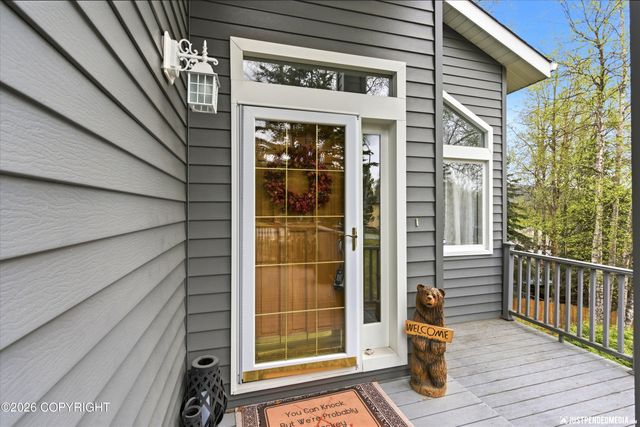 11027 Kaskanak Drive, Eagle River, AK 99577