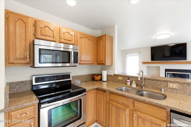 11027 Kaskanak Drive, Eagle River, AK 99577