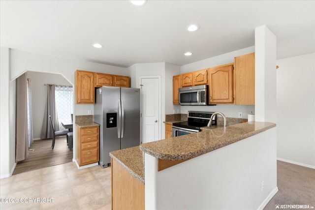 11027 Kaskanak Drive, Eagle River, AK 99577