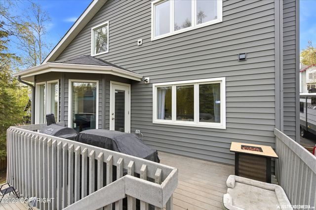 11027 Kaskanak Drive, Eagle River, AK 99577