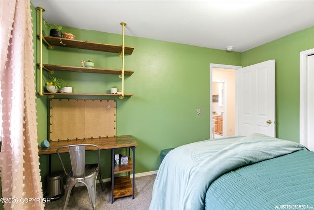 11027 Kaskanak Drive, Eagle River, AK 99577