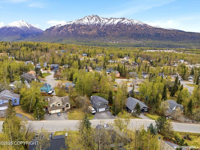 11027 Kaskanak Drive, Eagle River, AK 99577