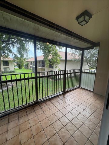 5981 Washington St 215, Hollywood, FL 33023