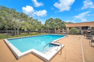 5981 Washington St 215, Hollywood, FL 33023