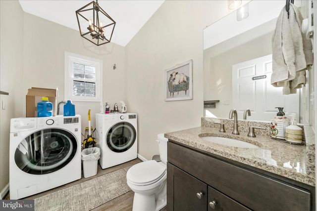 8730 MAPLEVILLE, Mount Airy, MD 21771