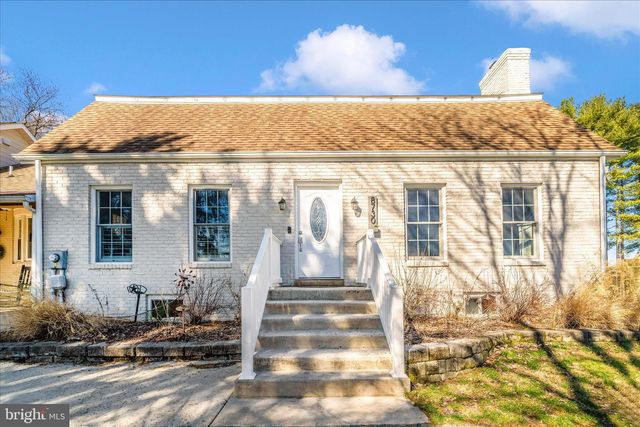 8730 MAPLEVILLE, Mount Airy, MD 21771