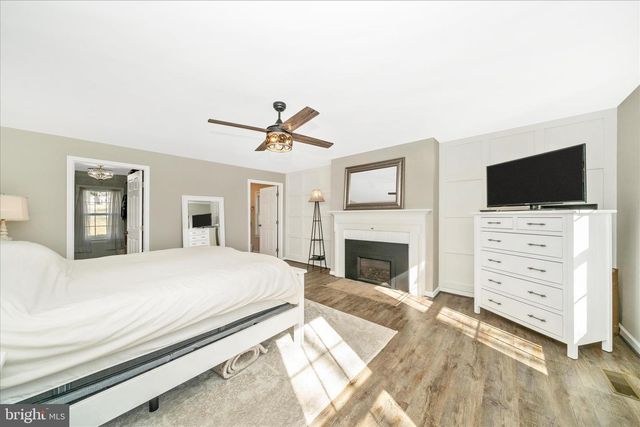 8730 MAPLEVILLE, Mount Airy, MD 21771