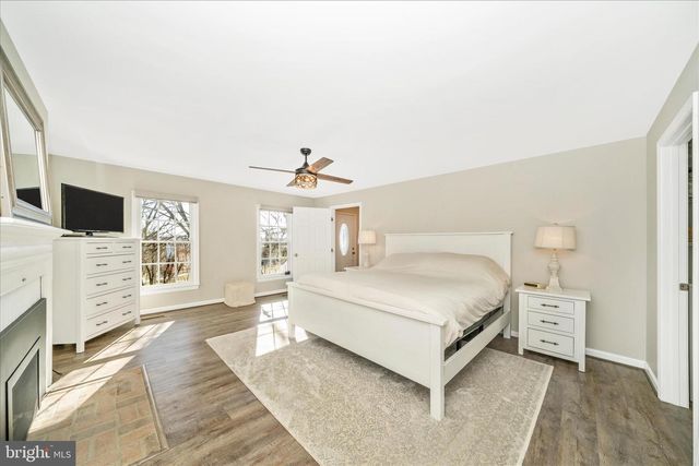 8730 MAPLEVILLE, Mount Airy, MD 21771