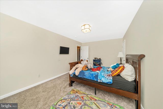 8730 MAPLEVILLE, Mount Airy, MD 21771