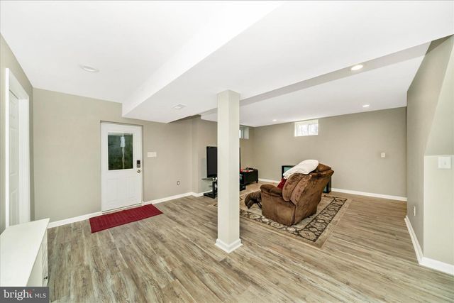 8730 MAPLEVILLE, Mount Airy, MD 21771