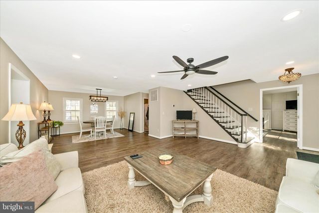 8730 MAPLEVILLE, Mount Airy, MD 21771