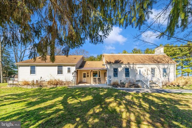 8730 MAPLEVILLE, Mount Airy, MD 21771