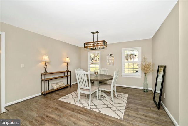 8730 MAPLEVILLE, Mount Airy, MD 21771