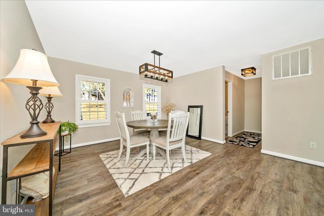 8730 MAPLEVILLE, Mount Airy, MD 21771