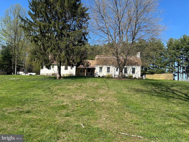 8730 MAPLEVILLE, Mount Airy, MD 21771