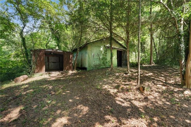 122 Rudy Street NE, Rome, GA 30161