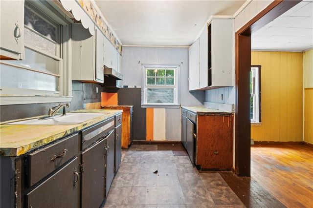 122 Rudy Street NE, Rome, GA 30161