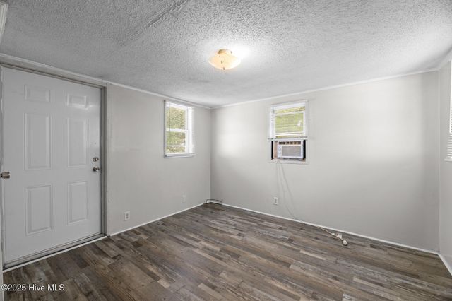 311 Clark Street, New Bern, NC 28560