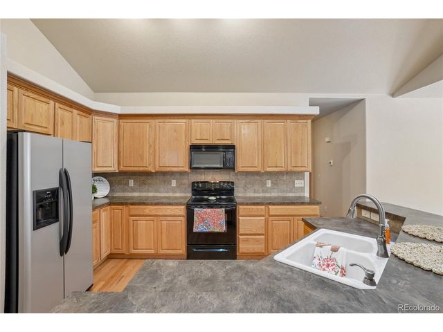 2219 72nd Ave, Greeley, CO 80634