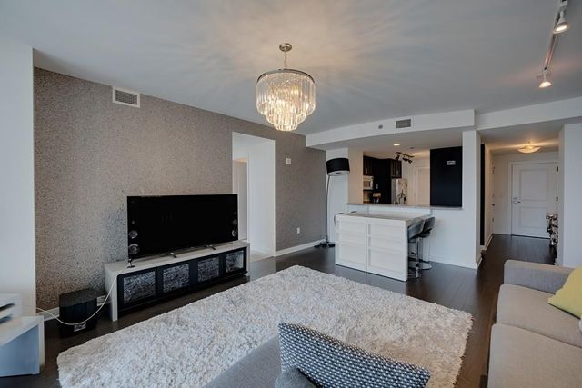 3338 Peachtree Road NE 1807, Atlanta, GA 30326