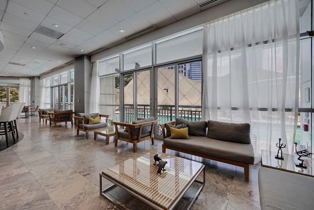 3338 Peachtree Road NE 1807, Atlanta, GA 30326