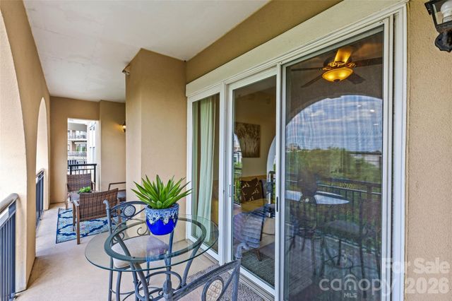4620 Piedmont Row Drive 614, Charlotte, NC 28210