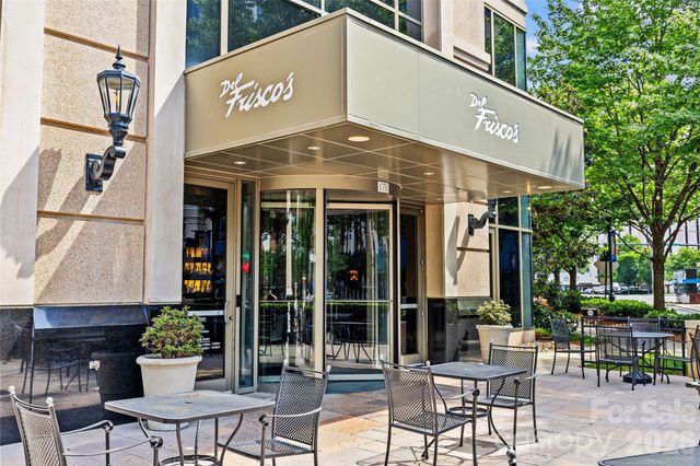4620 Piedmont Row Drive 614, Charlotte, NC 28210
