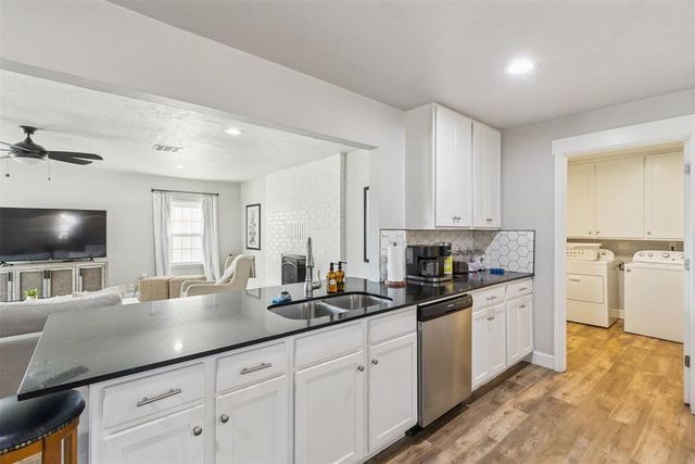 208 Country Club Terrace, Midwest City, OK 73110