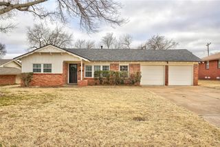 208 Country Club Terrace, Midwest City, OK 73110
