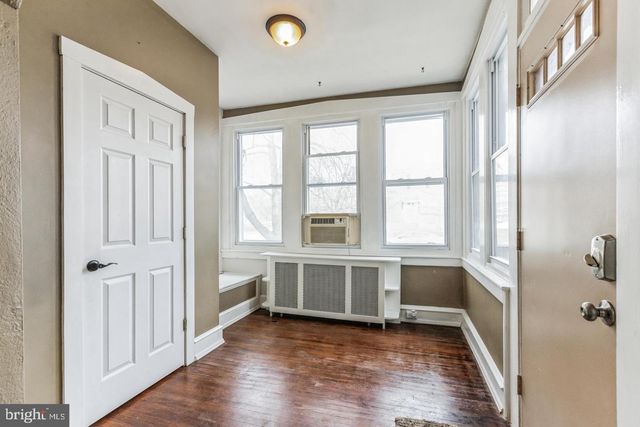 8 HARTRANFT AVE, Norristown, PA 19401
