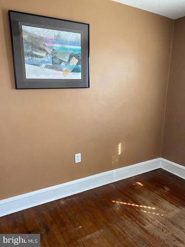8 HARTRANFT AVE, Norristown, PA 19401
