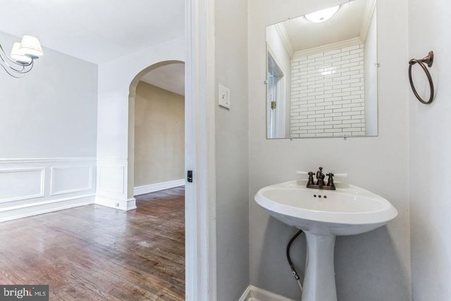 8 HARTRANFT AVE, Norristown, PA 19401