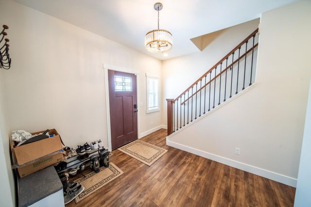 1017 Chester Ave SE, Rochester, MN 55904