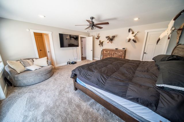 1017 Chester Ave SE, Rochester, MN 55904