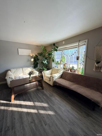 640 S Curry Pike, Bloomington, IN 47403