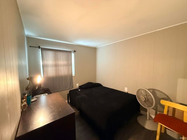 640 S Curry Pike, Bloomington, IN 47403