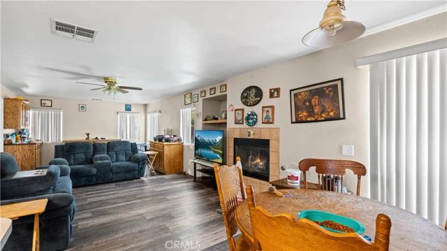 4850 Thistle Creek Way, Hemet, CA 92545