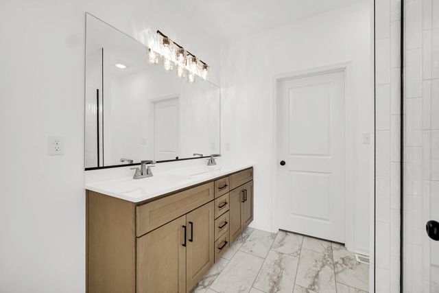 498 Magnolia Lane, Chesterton, IN 46304