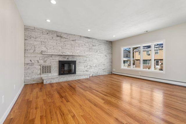 119 Marshall St 119, Revere, MA 02151